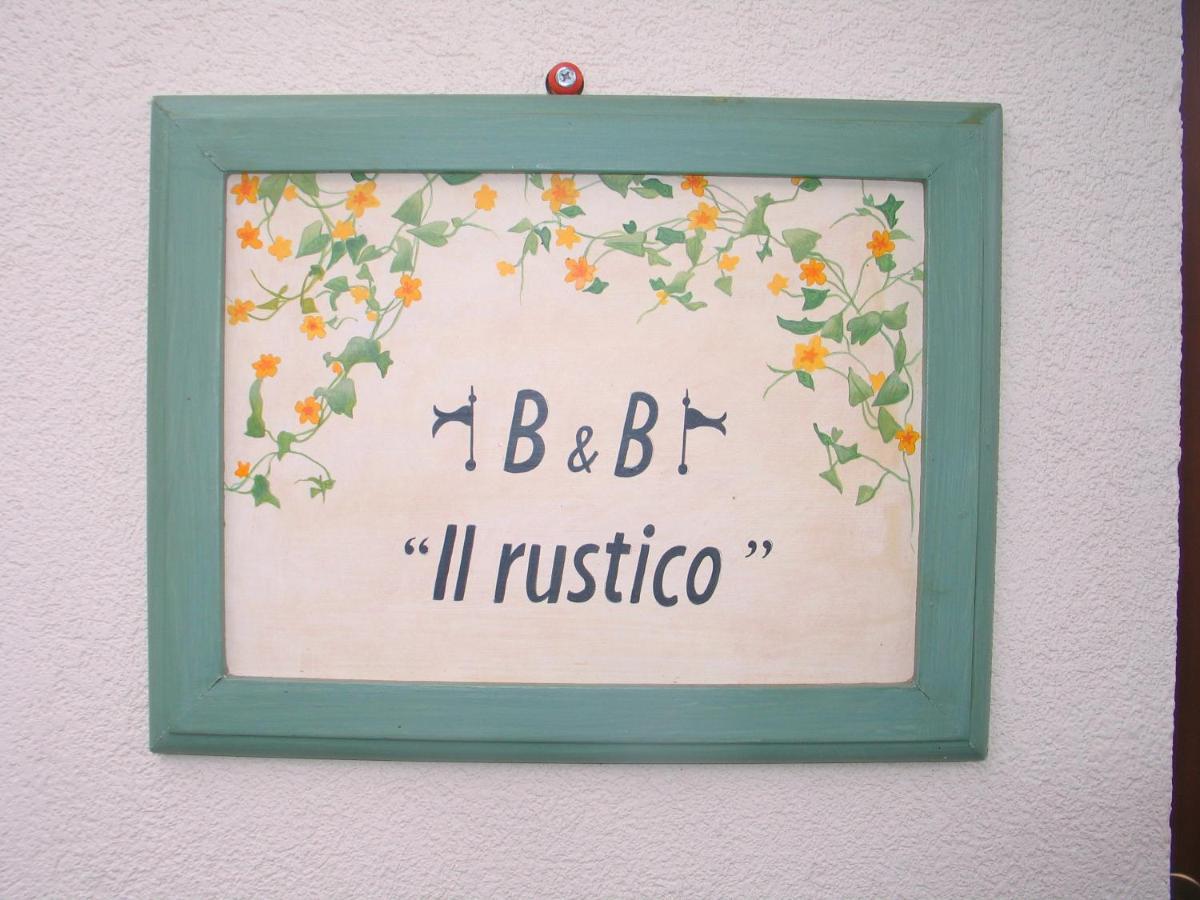 B&B Il Rustico Turate Bagian luar foto