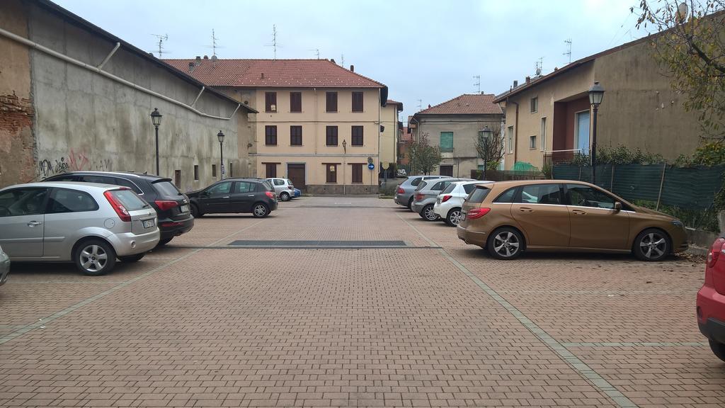 B&B Il Rustico Turate Bagian luar foto