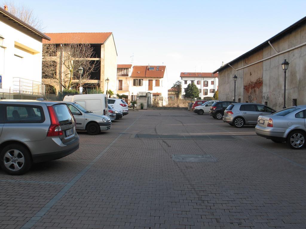 B&B Il Rustico Turate Bagian luar foto