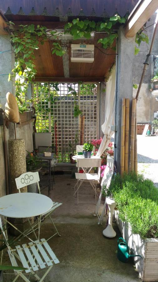 B&B Il Rustico Turate Bagian luar foto