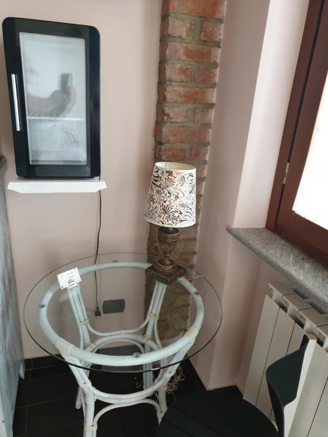 B&B Il Rustico Turate Bagian luar foto